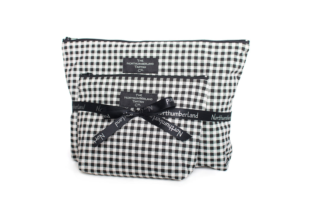 Set of 2 Cosmetic Bags